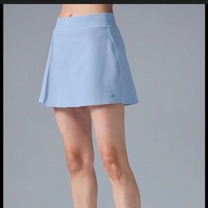 ALO Alosoft Backspin Skirt in seashell blue